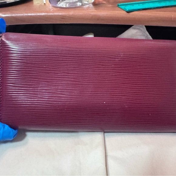 Louis Vuitton Burgundy Wallet - Picture 3 of 15